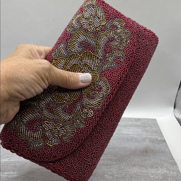 La Regale Red Gold Silver Beaded Clutch Evening Bag Elegant Classic Vintage - Picture 2 of 12